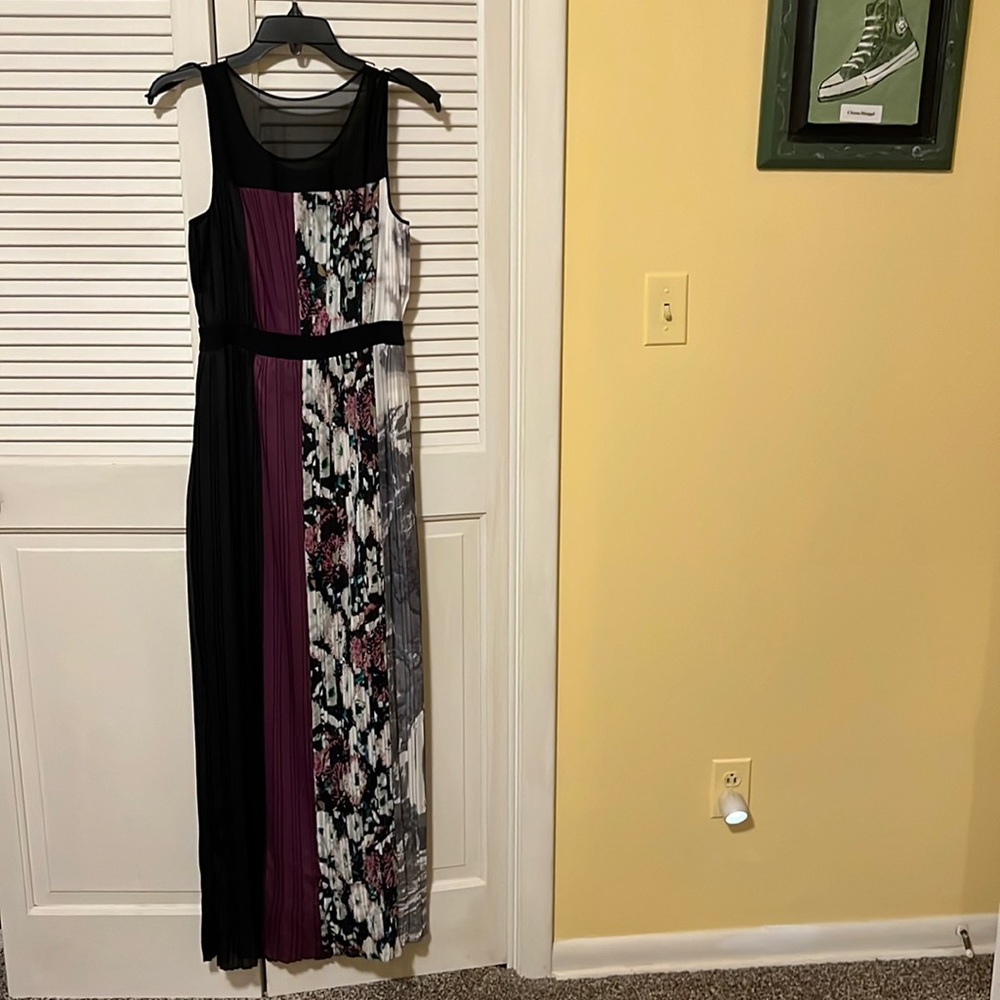 Bcbg Maxazria maxi dress. Excellent condition. Size S.